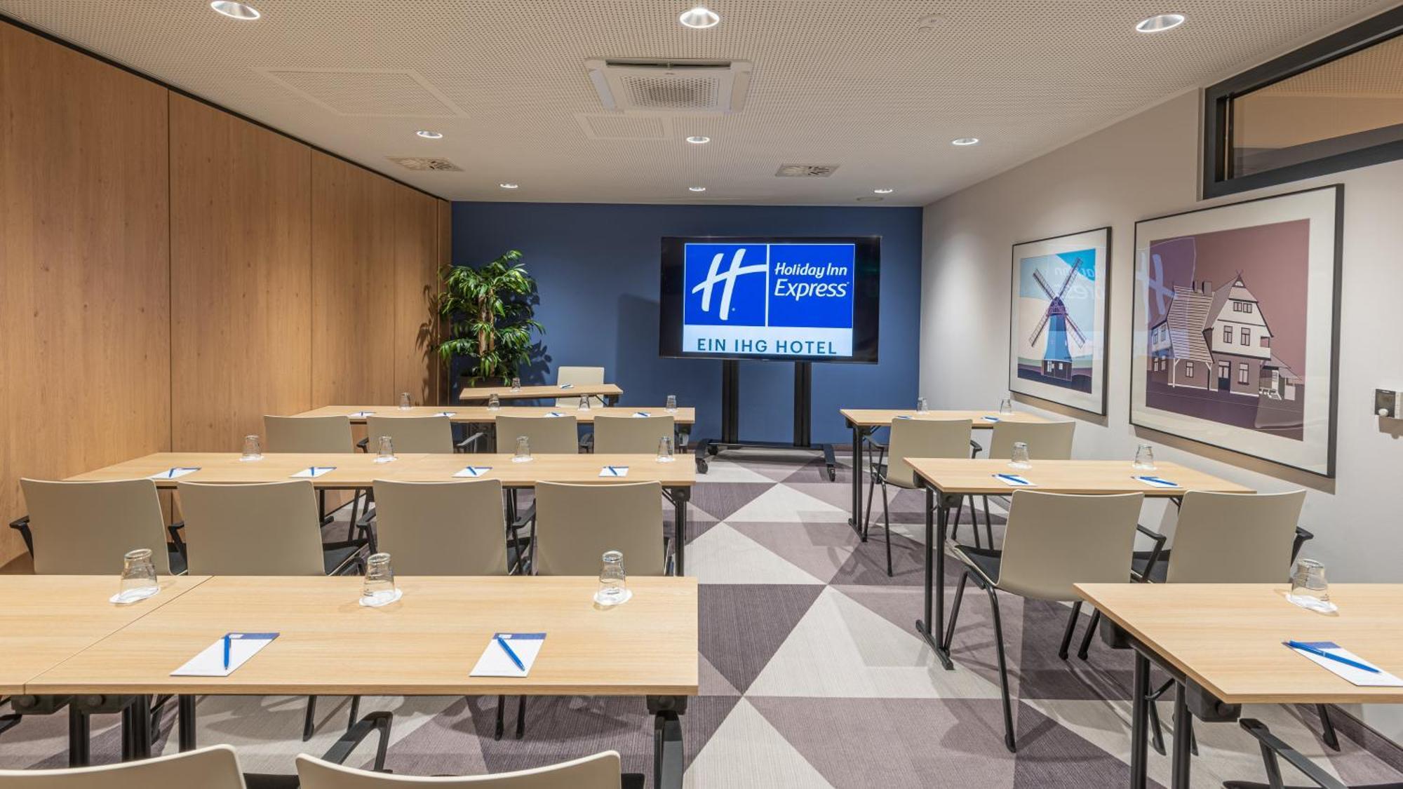 Holiday Inn Express - Hamburg South A7-As42 By Ihg Egestorf Kültér fotó
